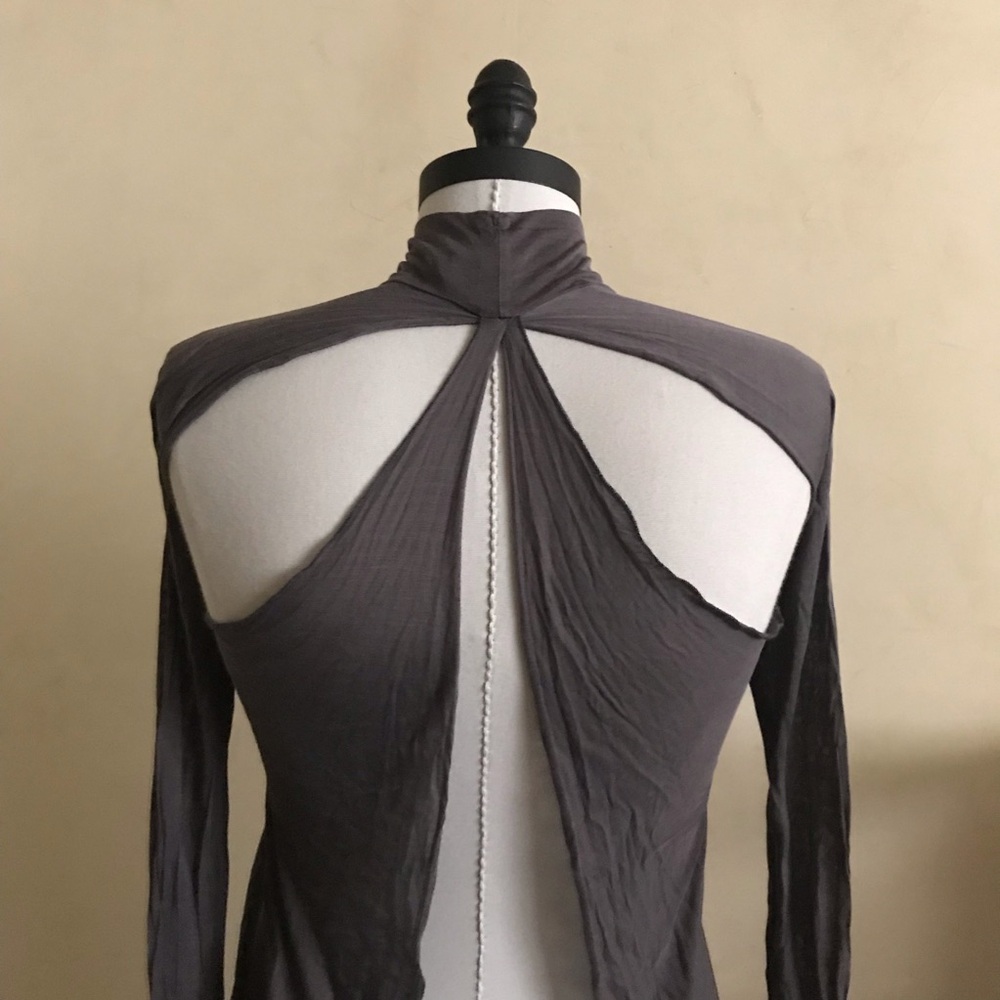 Italian Avant Garde Silk Blouse - Picture 3 of 8